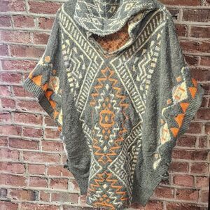 Women's Cape Hooded Cozy Poncho One Size